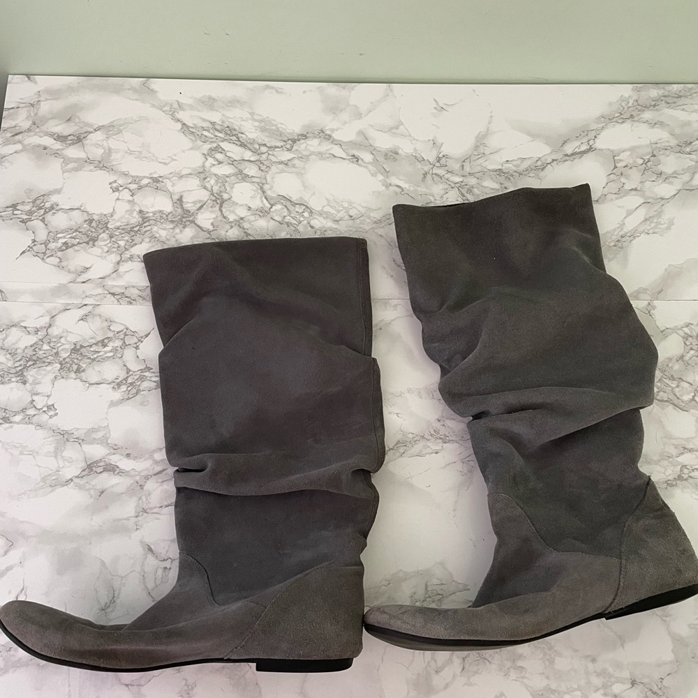Gray Women’s Boots Size 9